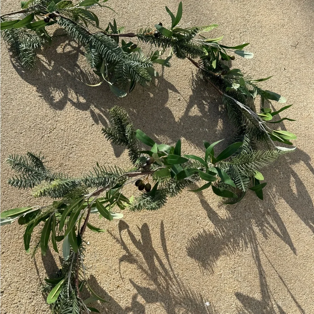 Frontgate Olive Garland - 6 ft - NWT